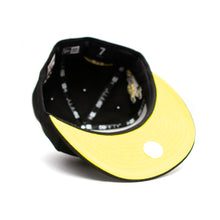 Load image into Gallery viewer, NEW ERA SEATTLE COLLEGE CAP: BLACK/YELLOW