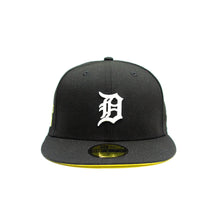 Load image into Gallery viewer, NEW ERA DETROIT COLLEGE CAP: BLACK/YELLOW
